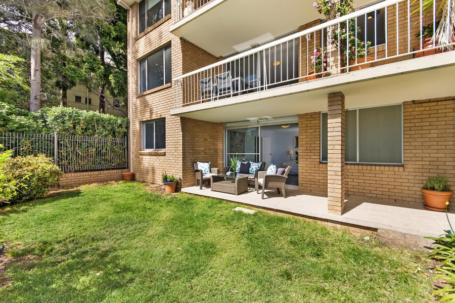 26/451 Glebe Point Road, Glebe Sold by Raine & Horne Newtown - image 1