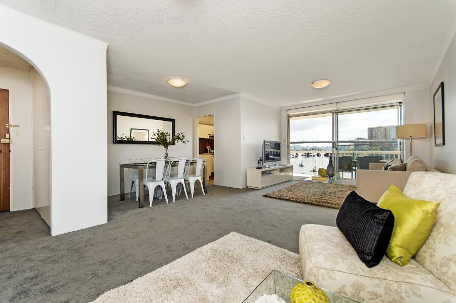 26/451 Glebe Point Road, Glebe Sold by Raine & Horne Newtown - image 1