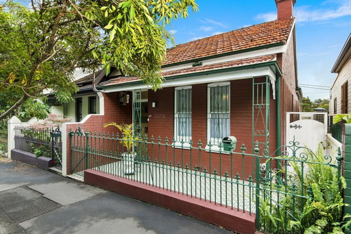 47 Holmwood Street, Newtown Sold by Raine & Horne Newtown