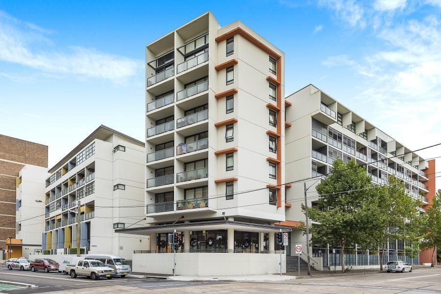 C422/2 Mandible Street, Alexandria Sold by Raine & Horne Newtown - image 1