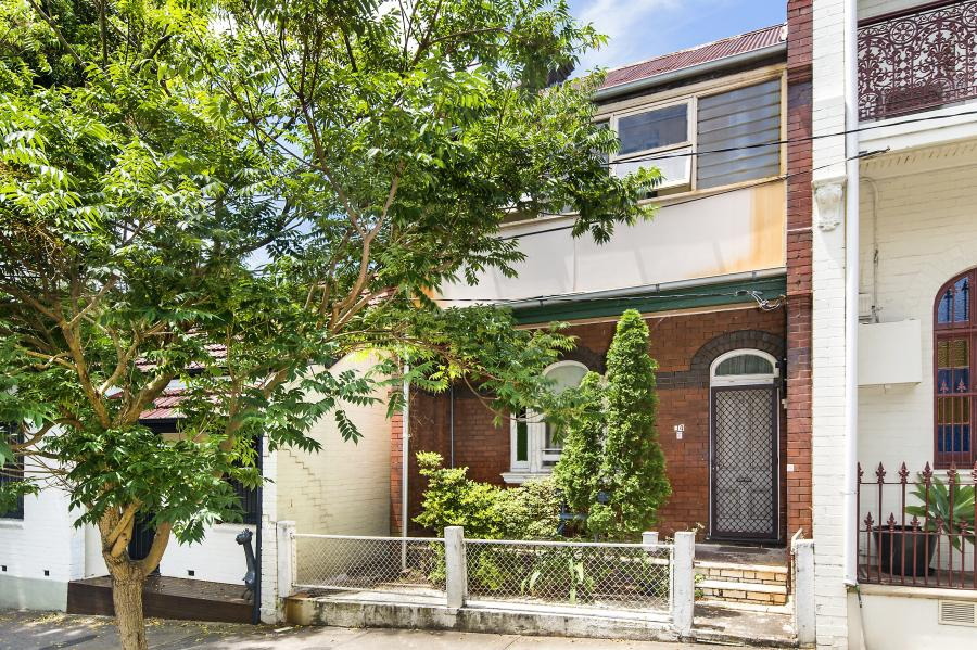 34 Northwood Street, Camperdown Sold by Raine & Horne Newtown - image 1