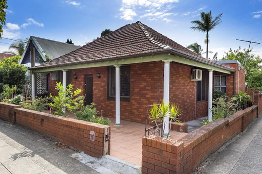 12 Excelsior Parade, Marrickville Sold by Raine & Horne Newtown