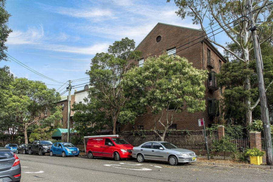 49/60-68 City Road, Chippendale Sold by Raine & Horne Newtown - image 1