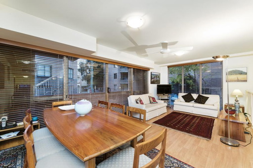 4/1 Wiley Street, Chippendale Sold by Raine & Horne Newtown