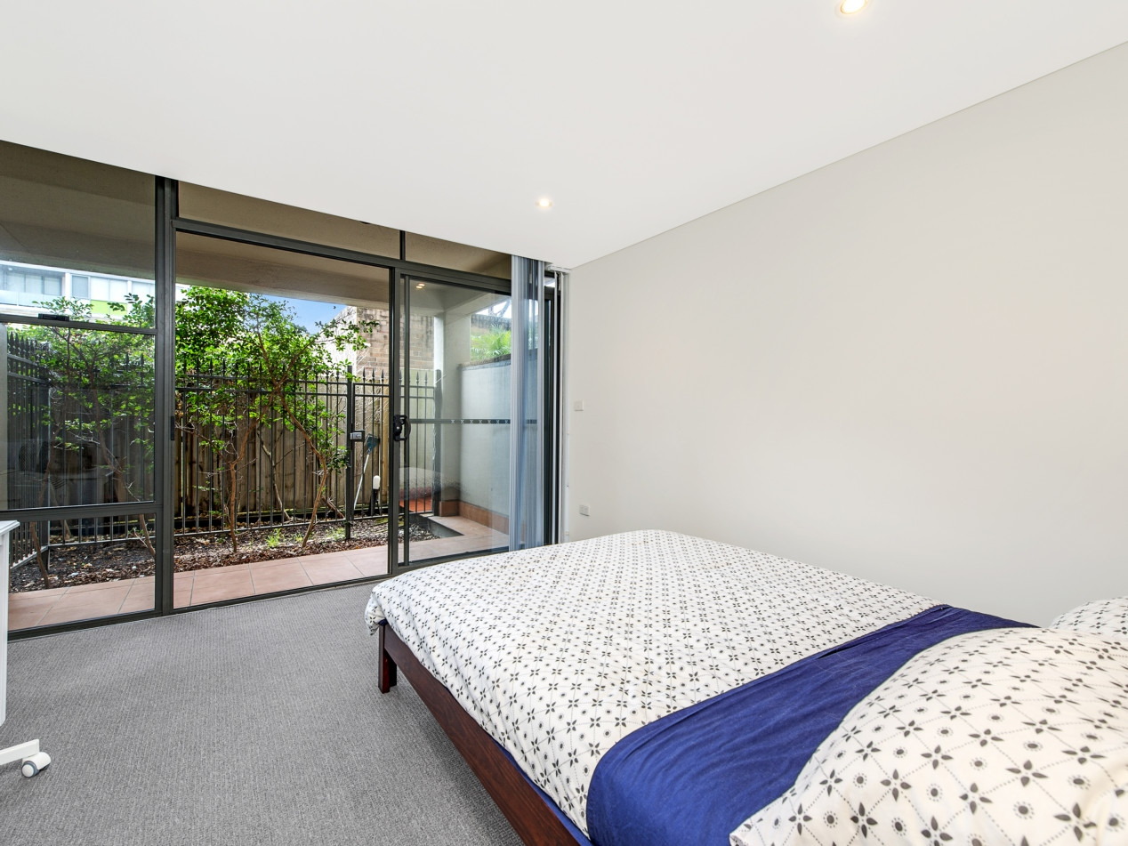 1/12-14 Layton Street, Camperdown Sold by Raine & Horne Newtown - image 1