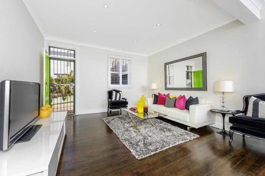 27 Goodchap Street, Surry Hills Sold by Raine & Horne Newtown - image 1