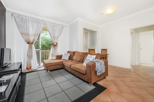 6/22 French Street, Kogarah Sold by Raine & Horne Newtown