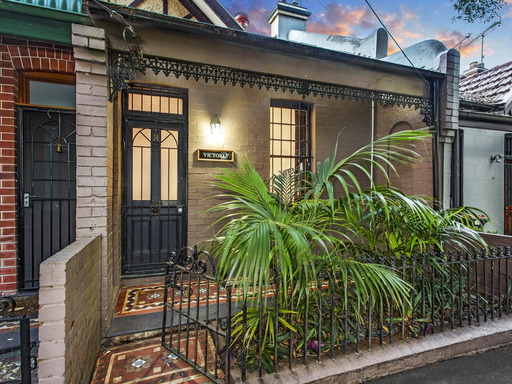 8 Victoria Street, Erskineville Sold by Raine & Horne Newtown