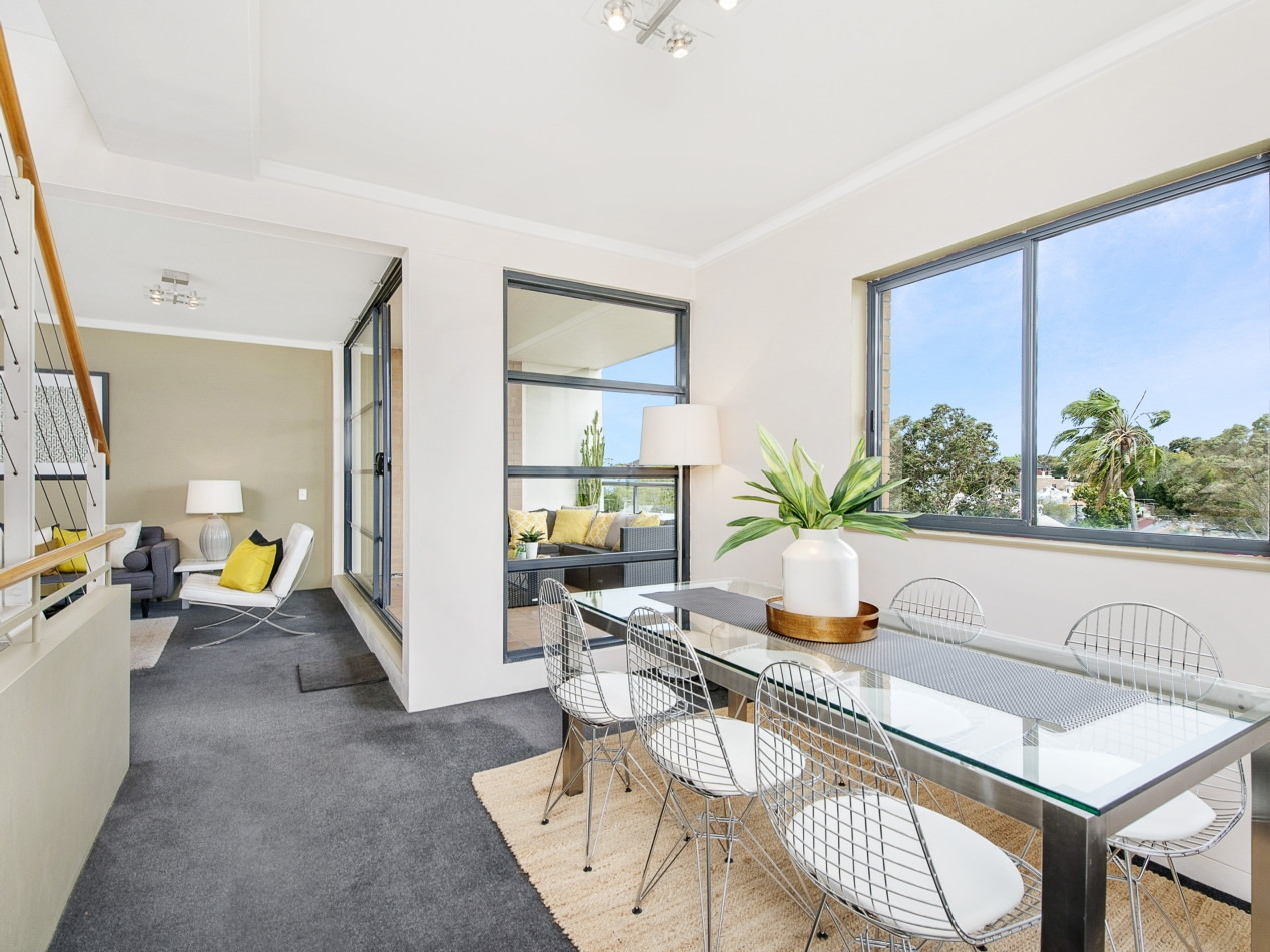 508E/138 Carillon Avenue, Newtown Sold by Raine & Horne Newtown - image 1