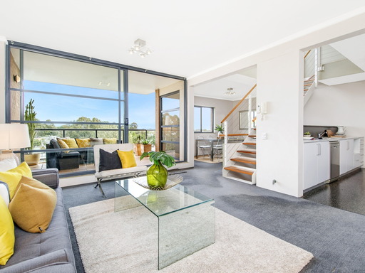 508E/138 Carillon Avenue, Newtown Sold by Raine & Horne Newtown