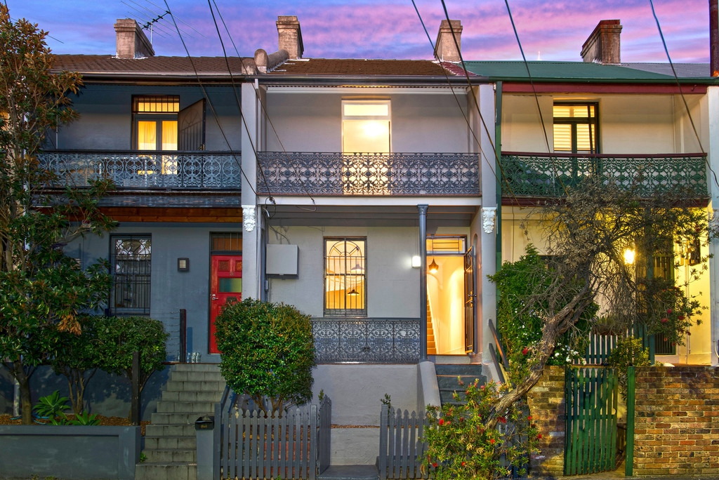 29 Albert Street, Newtown Sold by Raine & Horne Newtown - image 1