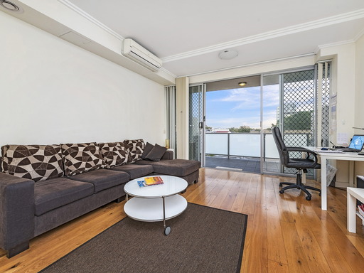 202/359-361 King Street, Newtown Sold by Raine & Horne Newtown