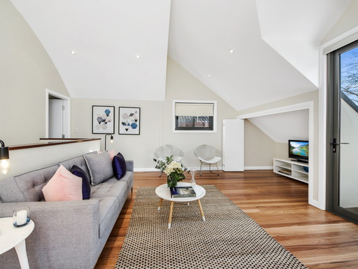 3/56 Susan Street, Newtown Sold by Raine & Horne Newtown