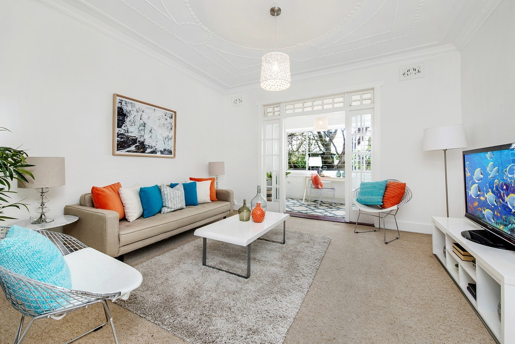 5/5 Wylde Street, Potts Point Sold by Raine & Horne Newtown - image 1