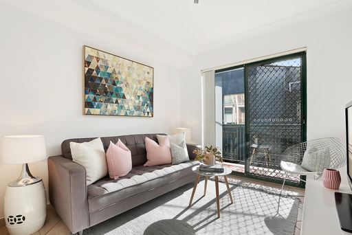 42/187 Cleveland Street, Redfern Sold by Raine & Horne Newtown