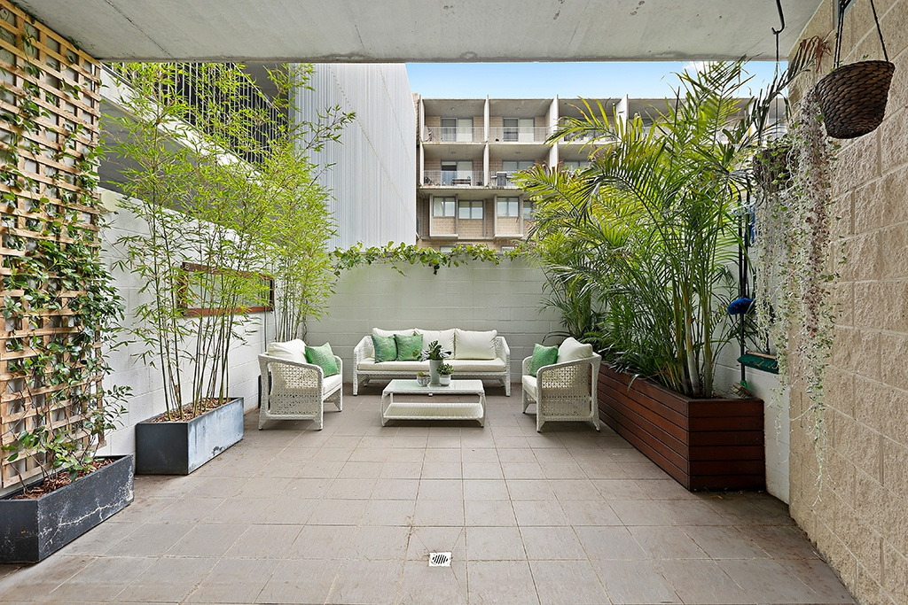 63/525 Illawarra Road, Marrickville Sold by Raine & Horne Newtown - image 1