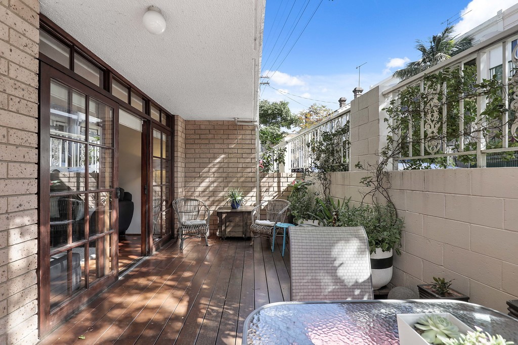 14/83-91 Wilson Street, Newtown Sold by Raine & Horne Newtown - image 1