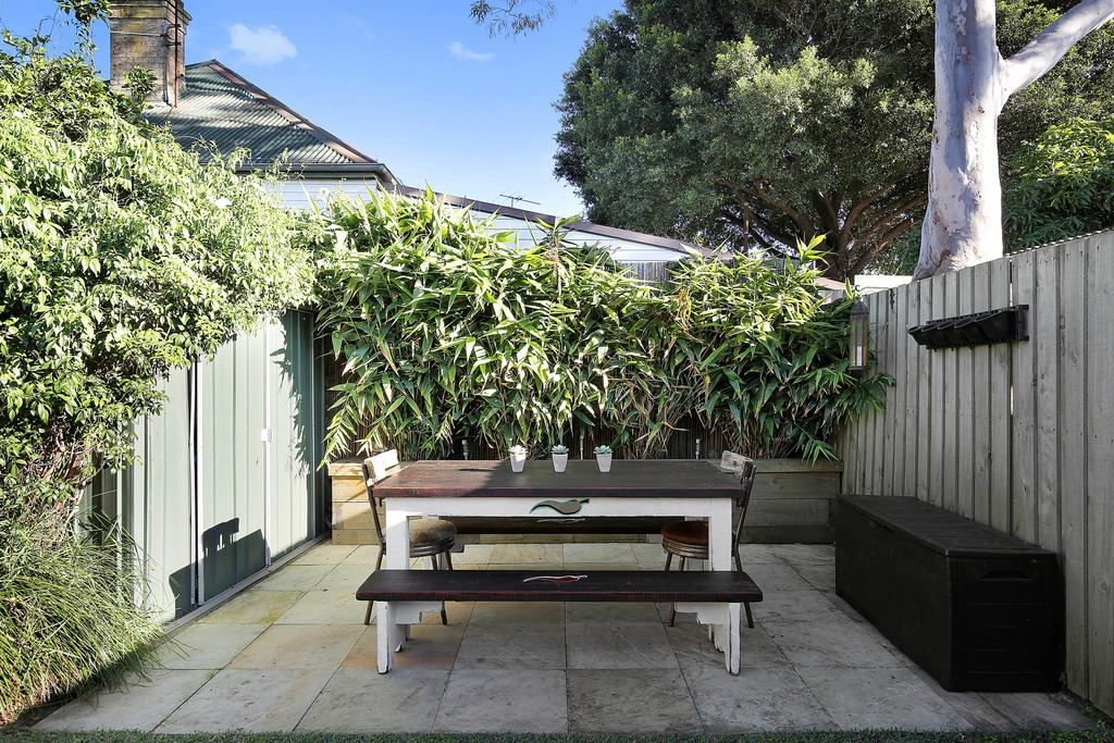 10 Agar Street, Marrickville Sold by Raine & Horne Newtown - image 1