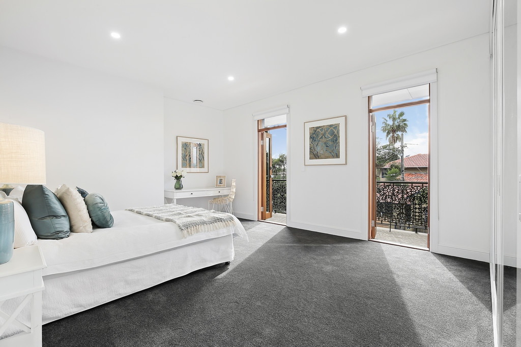 20 Cambridge Street, Enmore Sold by Raine & Horne Newtown - image 1