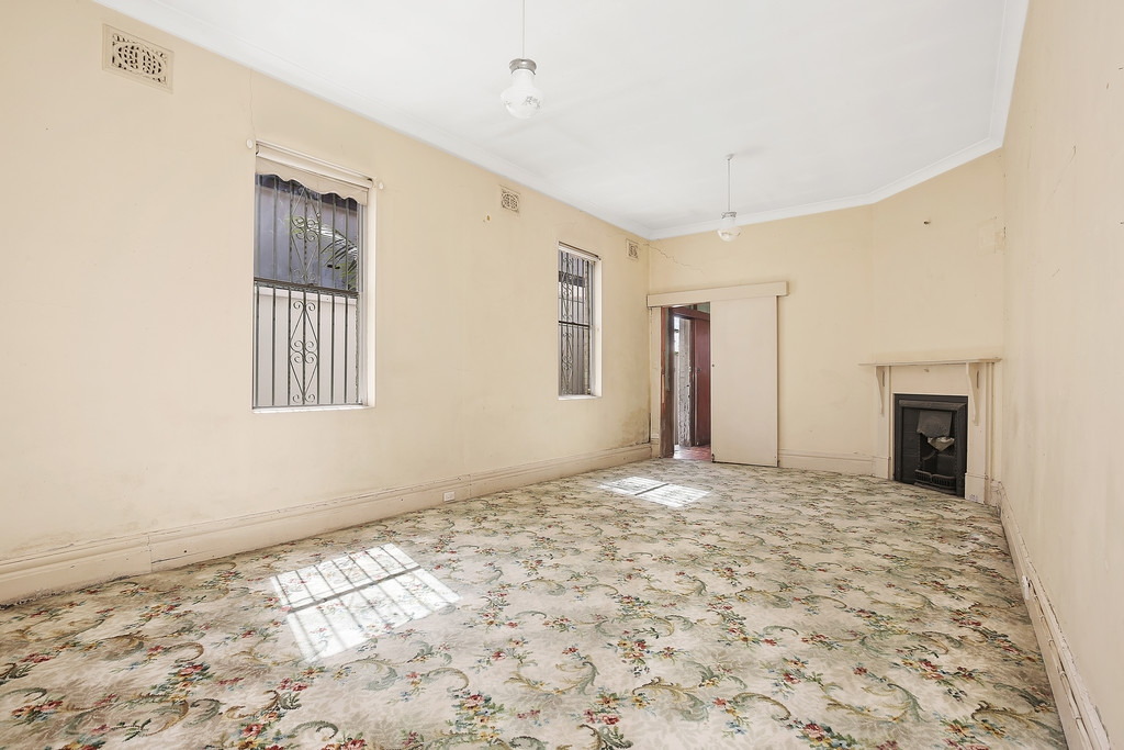 72 Chelmsford Street, Newtown Sold by Raine & Horne Newtown - image 1