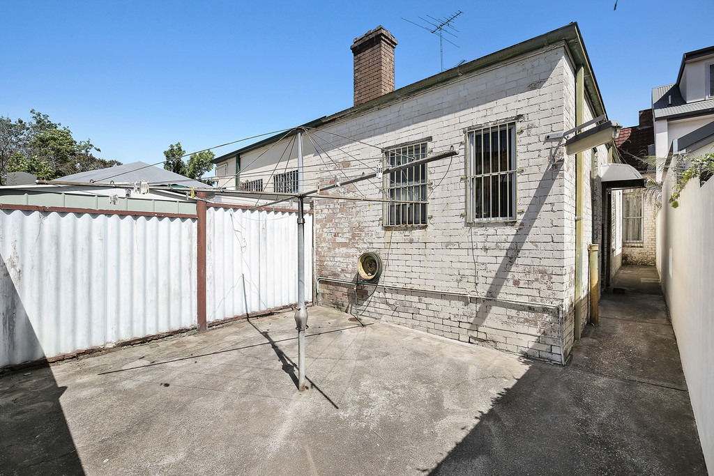 72 Chelmsford Street, Newtown Sold by Raine & Horne Newtown - image 1