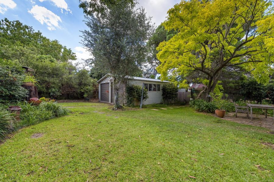 43B England Avenue, Marrickville Sold by Raine & Horne Newtown - image 1