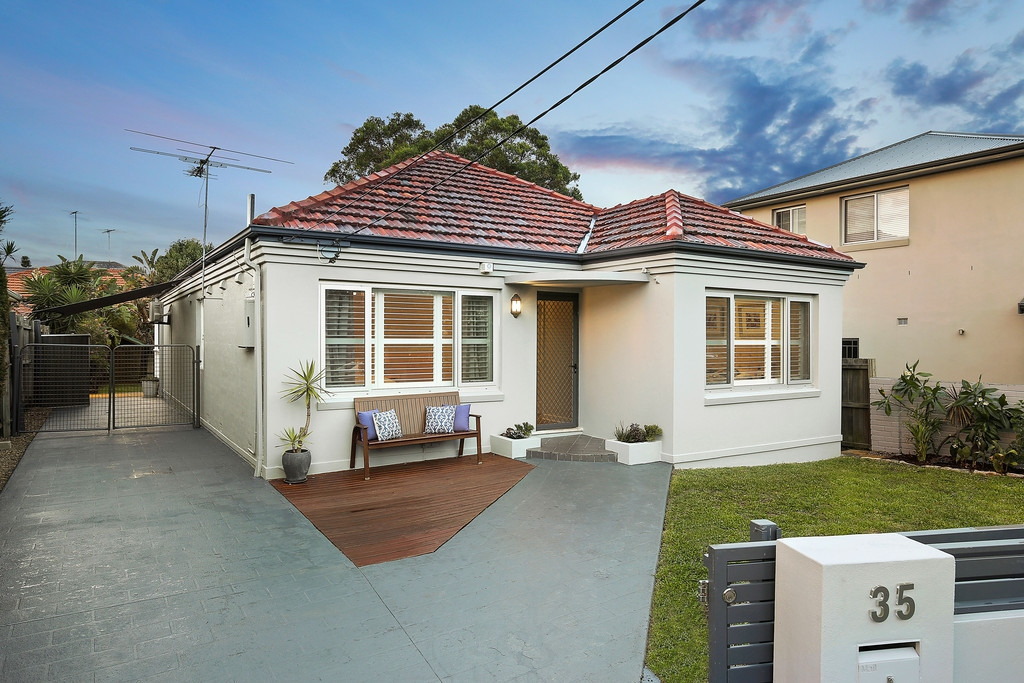 35 Moorina Avenue, Matraville Sold by Raine & Horne Newtown - image 1