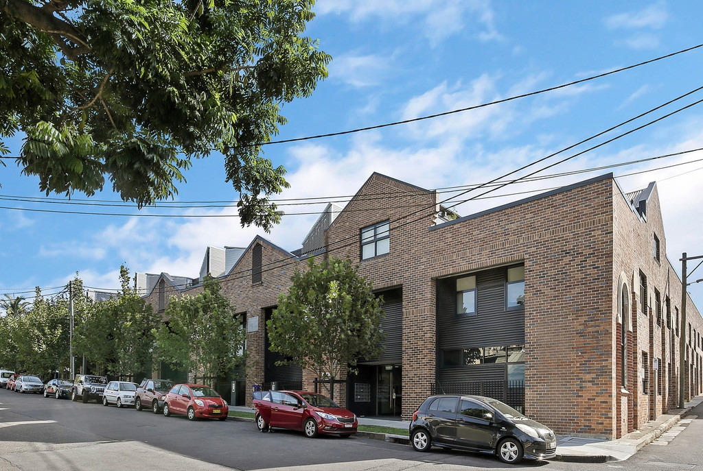 24/1 Gibbens Street, Camperdown Sold by Raine & Horne Newtown - image 1