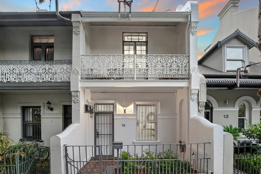 15 Pine Street, Newtown Sold by Raine & Horne Newtown