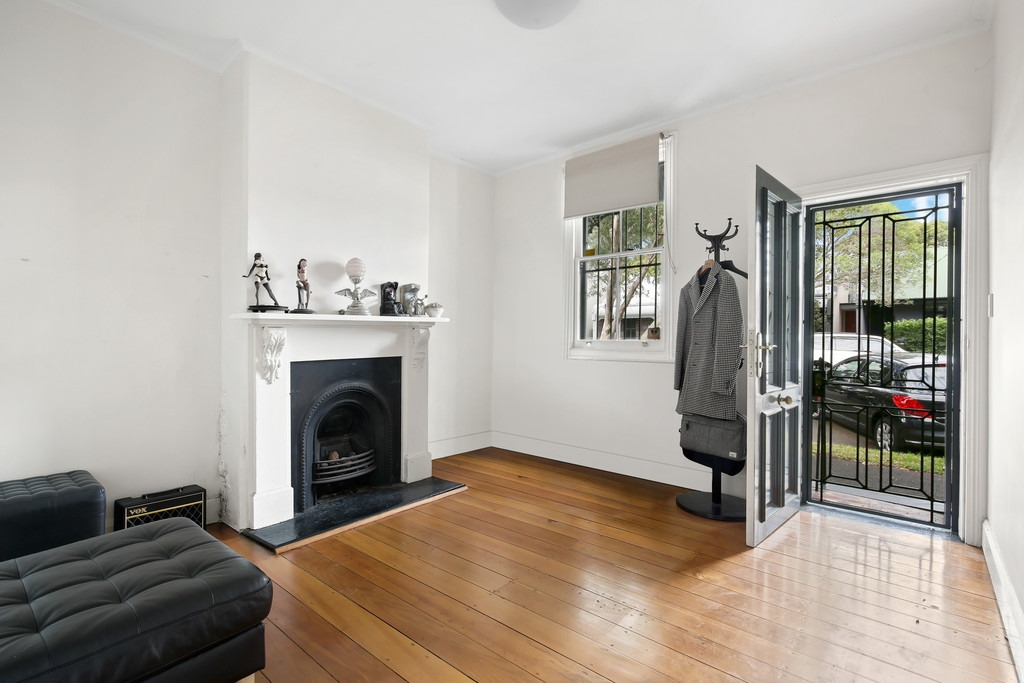 349 Belmont Street, Alexandria Sold by Raine & Horne Newtown - image 1