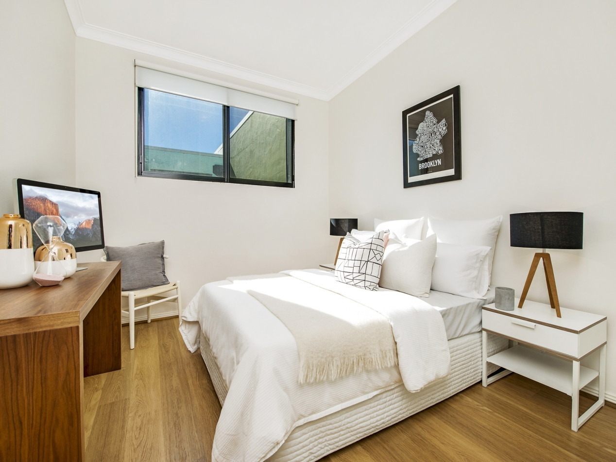 7/100-104 Parramatta Road, Stanmore Sold by Raine & Horne Newtown - image 1