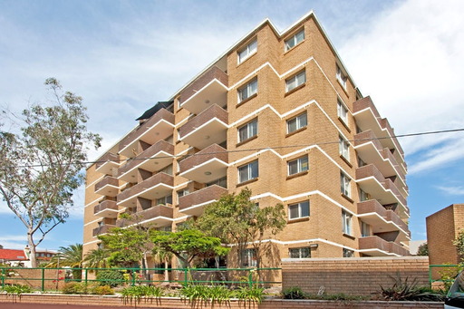 55/2-6 Brown Street, Newtown Sold by Raine & Horne Newtown