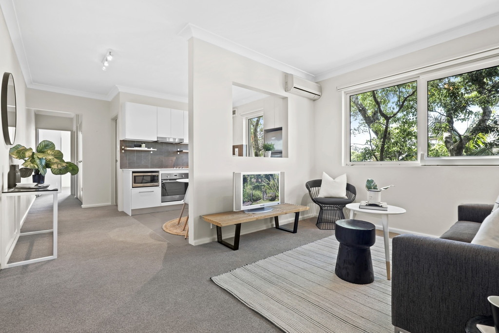 4/16 Sebastopol Street, Enmore Sold by Raine & Horne Newtown - image 1