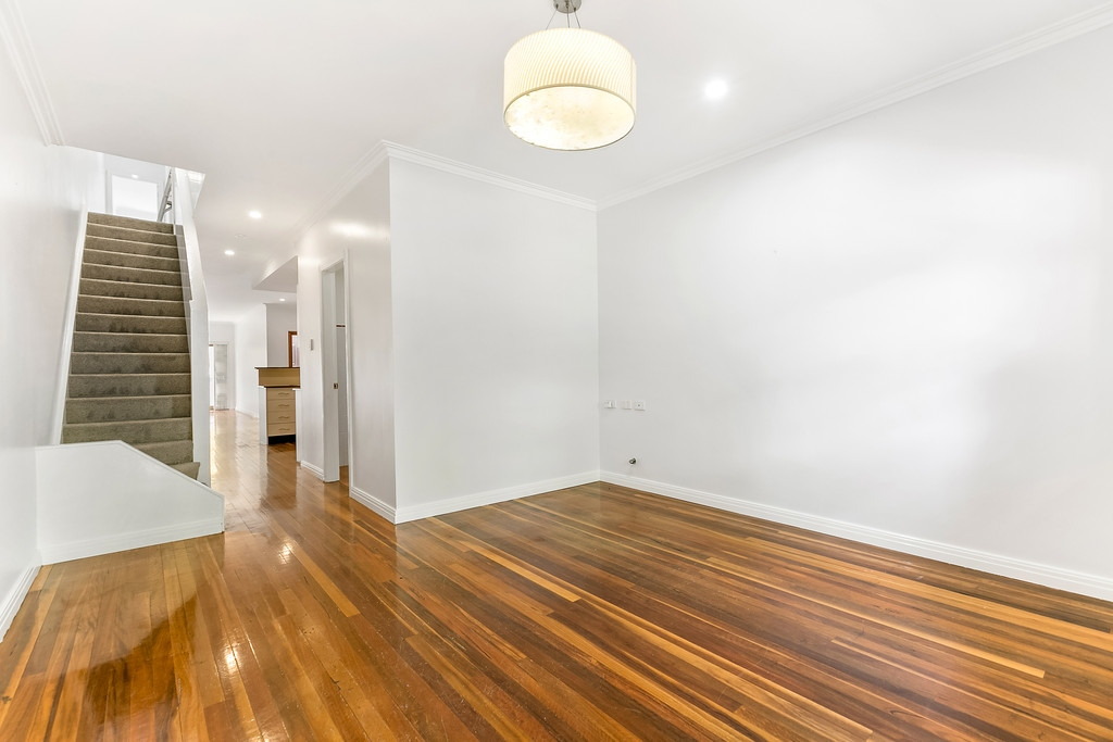 96A Belmont Street, Alexandria Sold by Raine & Horne Newtown - image 1