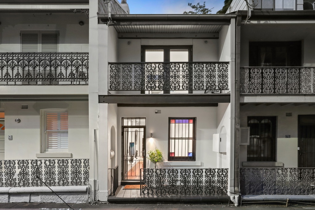 75 Shepherd Street, Chippendale Sold by Raine & Horne Newtown - image 1