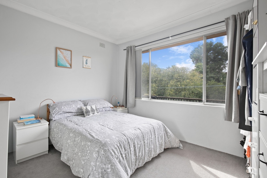 4/20-22 Myra Road, Dulwich Hill Sold by Raine & Horne Newtown - image 1