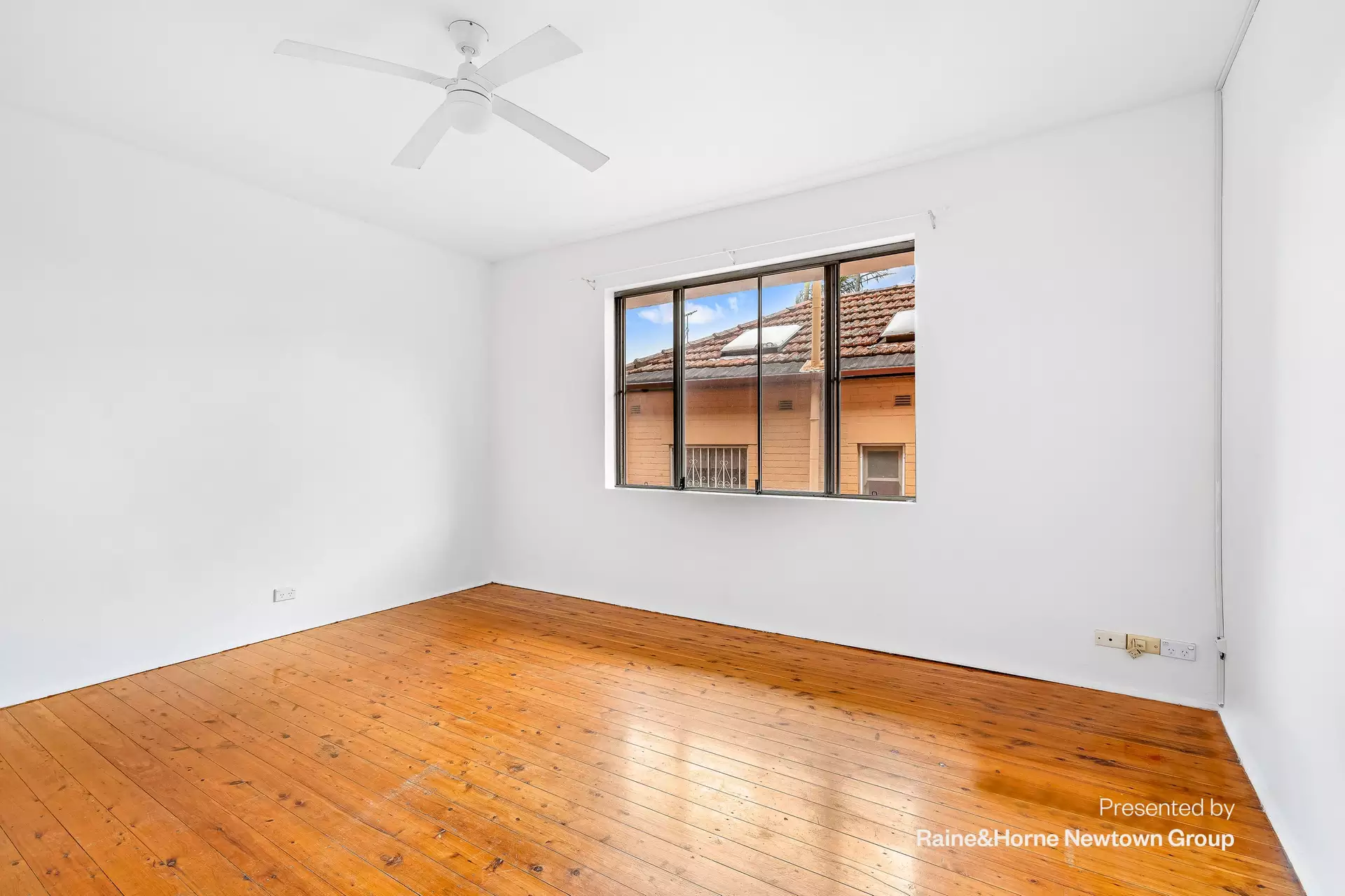 2/6 Bayley Street, Marrickville Leased by Raine & Horne Newtown - image 1