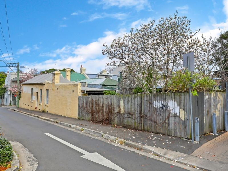 70 Newman Street, Newtown Sold by Raine & Horne Newtown - image 1