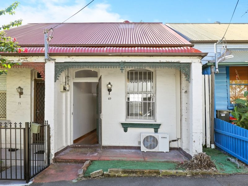 69 Hordern Street, Newtown Sold by Raine & Horne Newtown - image 1