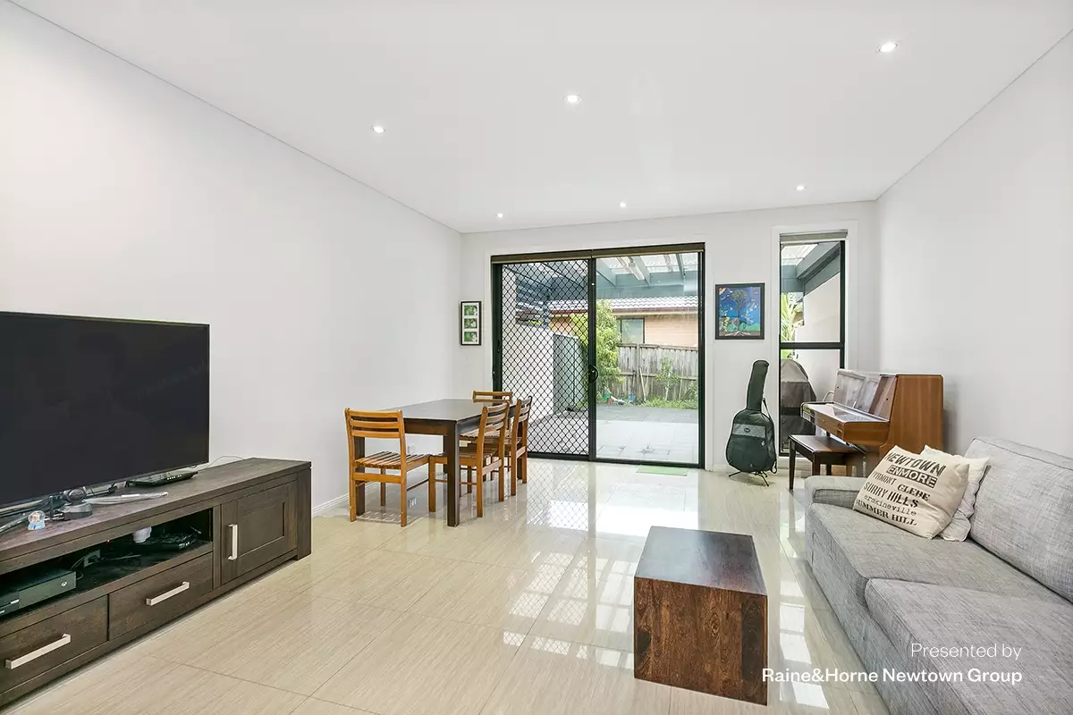 5/124-126 Livingstone Road, Marrickville For Lease by Raine & Horne Newtown - image 1