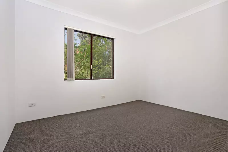 5/63 O'Connell Street, North Parramatta Leased by Raine & Horne Newtown - image 1