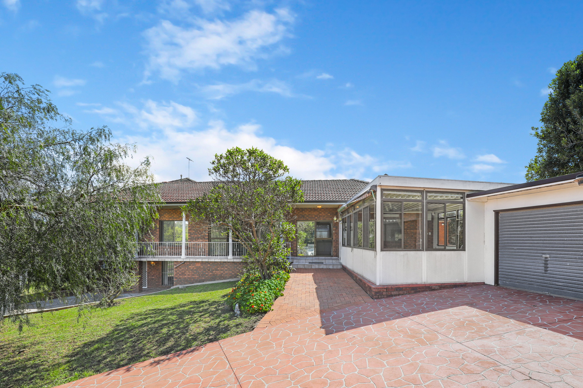 1 Chadwick Avenue, Marrickville Sold by Raine & Horne Newtown - image 1