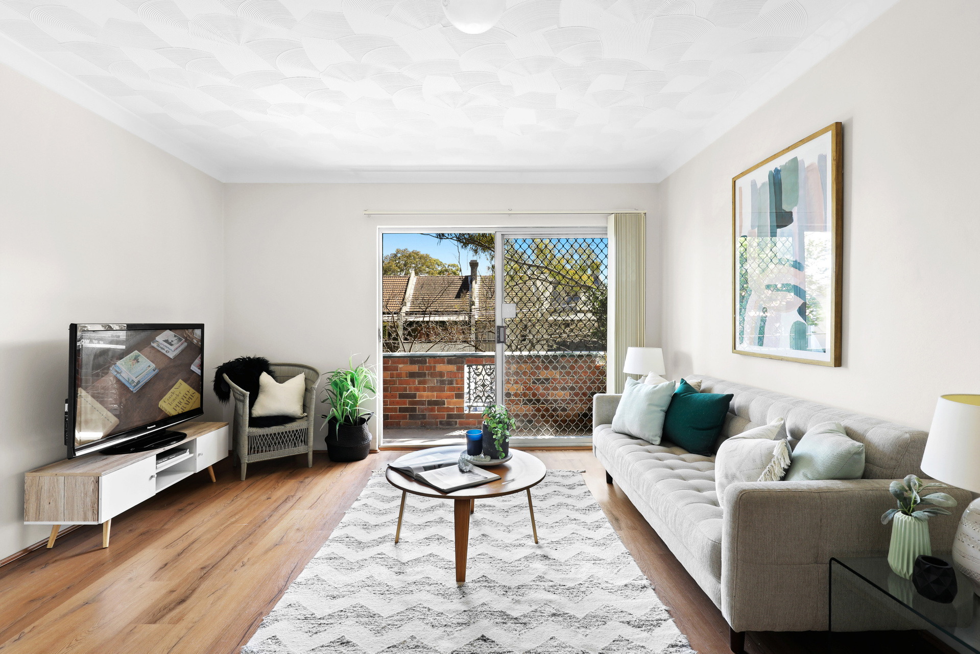 17/292 Chalmers Street, Redfern Sold by Raine & Horne Newtown - image 1