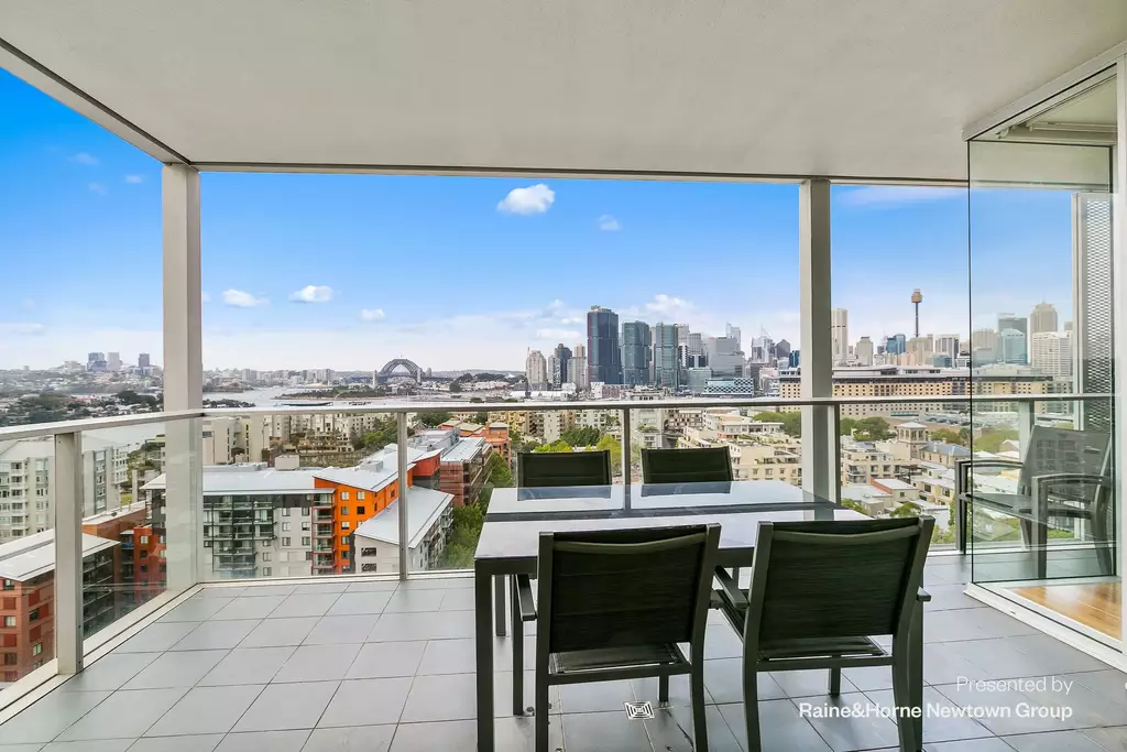 1401/45 Bowman Street, Pyrmont Leased by Raine & Horne Newtown