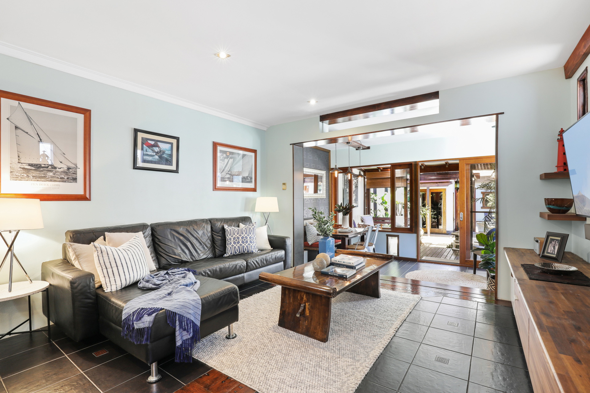 36 Camden Street, Newtown Sold by Raine & Horne Newtown - image 1