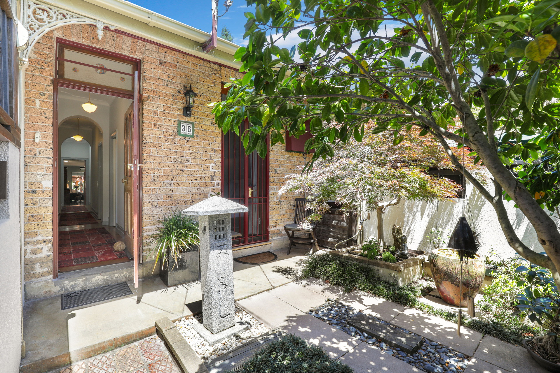 36 Camden Street, Newtown Sold by Raine & Horne Newtown - image 1