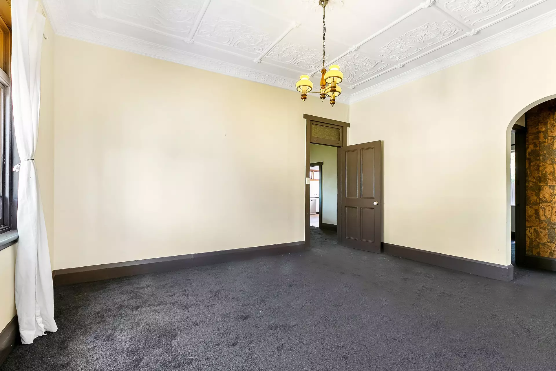 7 Welby Street, Eastwood Leased by Raine & Horne Newtown - image 1