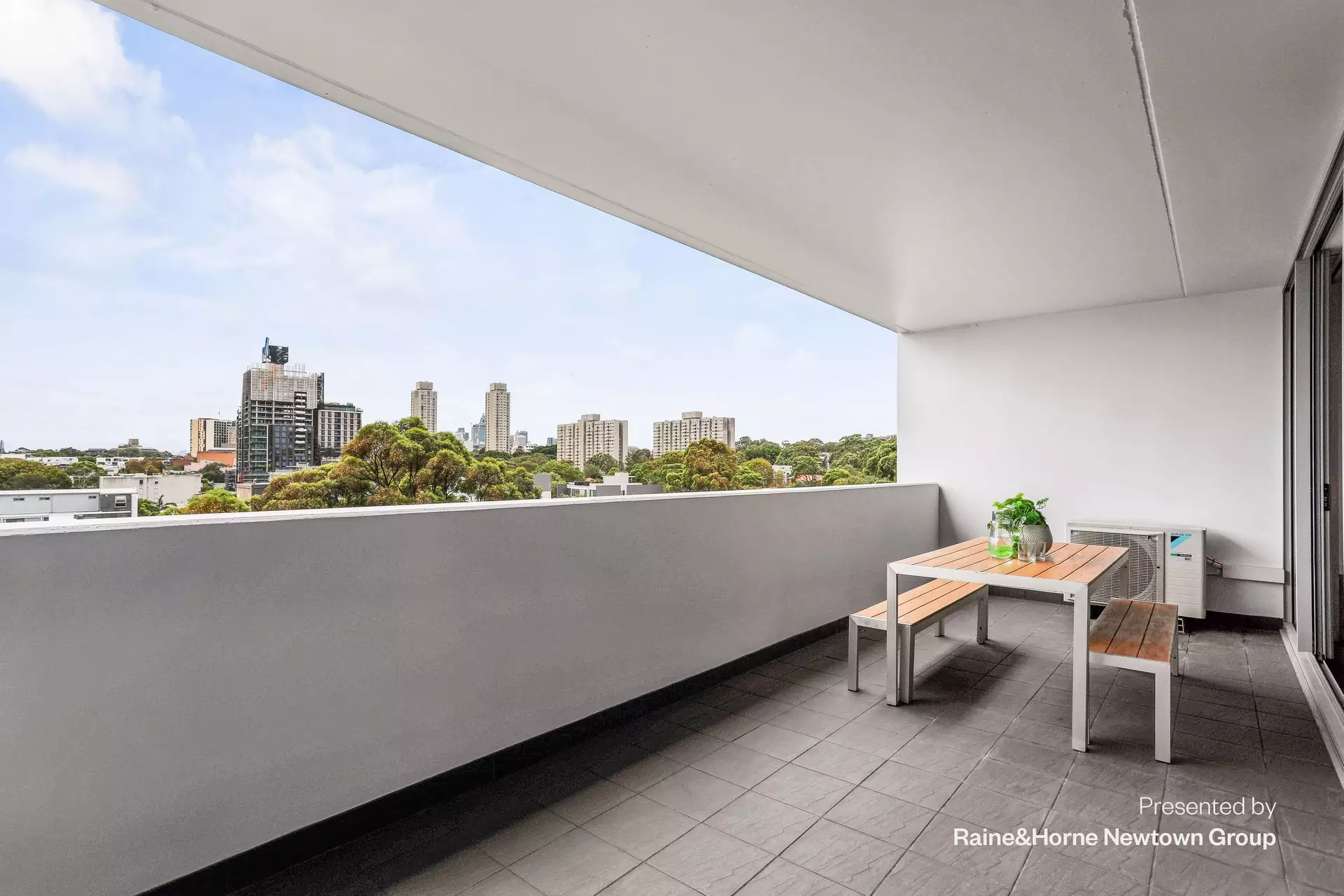 M603/68 McEvoy Street, Alexandria Leased by Raine & Horne Newtown - image 1