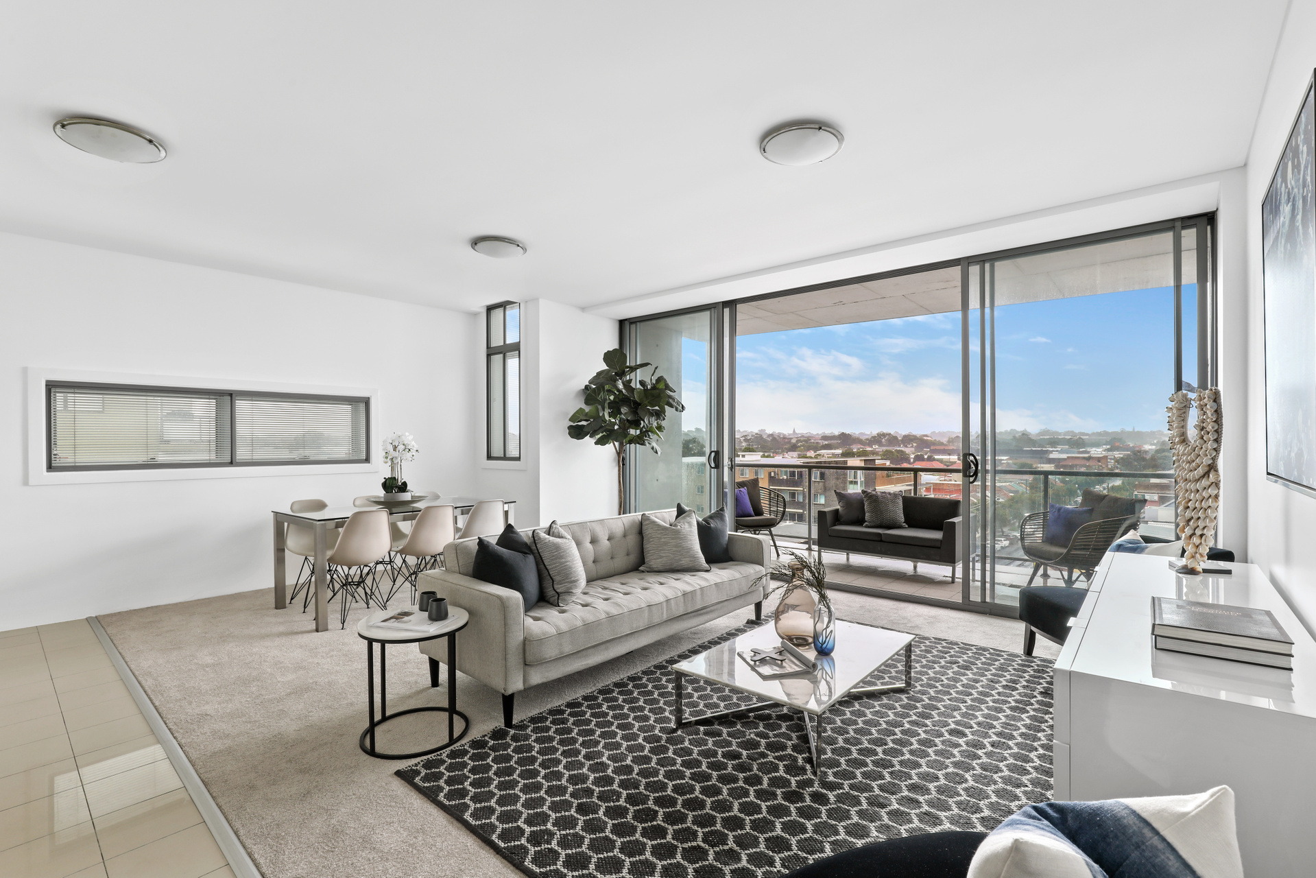 15/176 Marrickville Road, Marrickville Sold by Raine & Horne Newtown - image 1