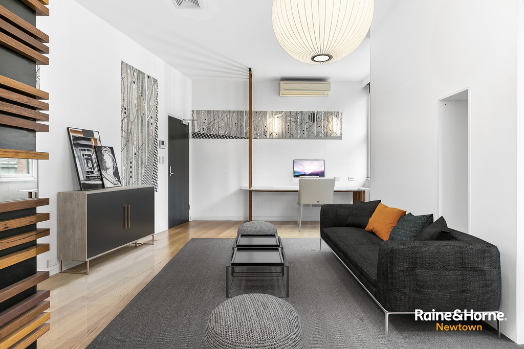 2/80 Campbell Street, Surry Hills Leased by Raine & Horne Newtown